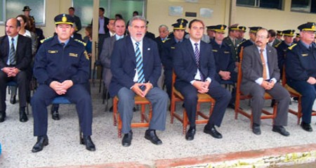 Policia